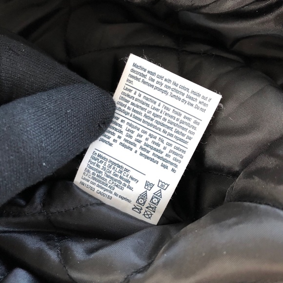 Supreme x Champion 2018 Black Parka - Picture 14 of 16